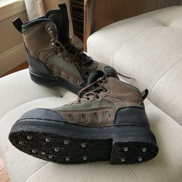 Cabela's womens wading boot 831302 with steel pins sole - Picture 1 of 4